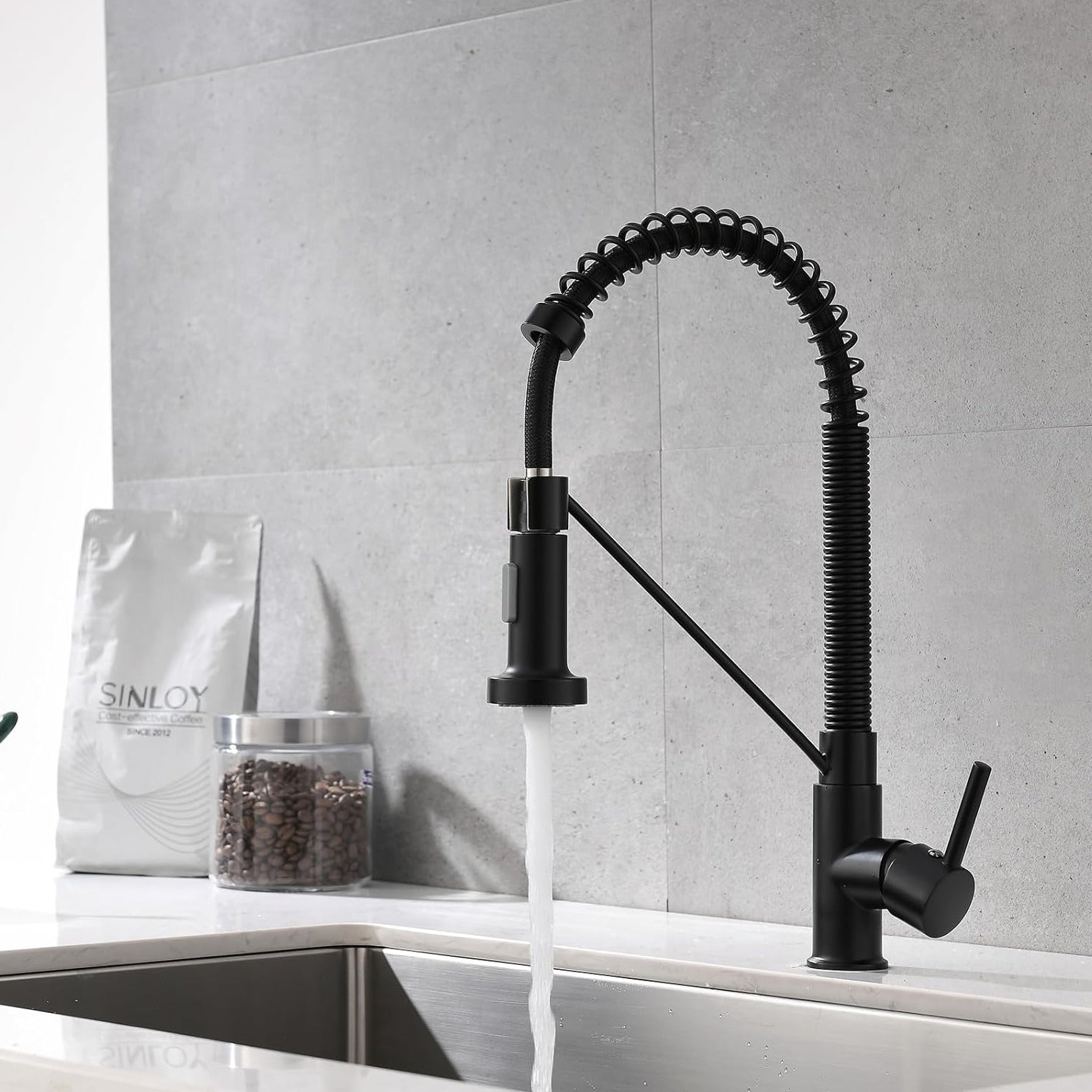 B Backline Brass Kitchen Sink Mixer Tap/Faucet Pull-Out, Dual Flow Sprays 360° Rotatable Kitchen (Black)