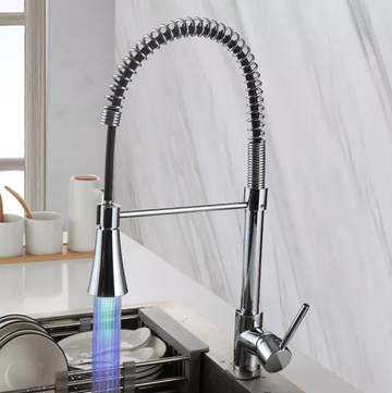 B Backline Single Lever Led Kitchen Sink Mixer 360° Pull-Down Sprayer Led Kitchen Faucet with Multi-Function Spray Head