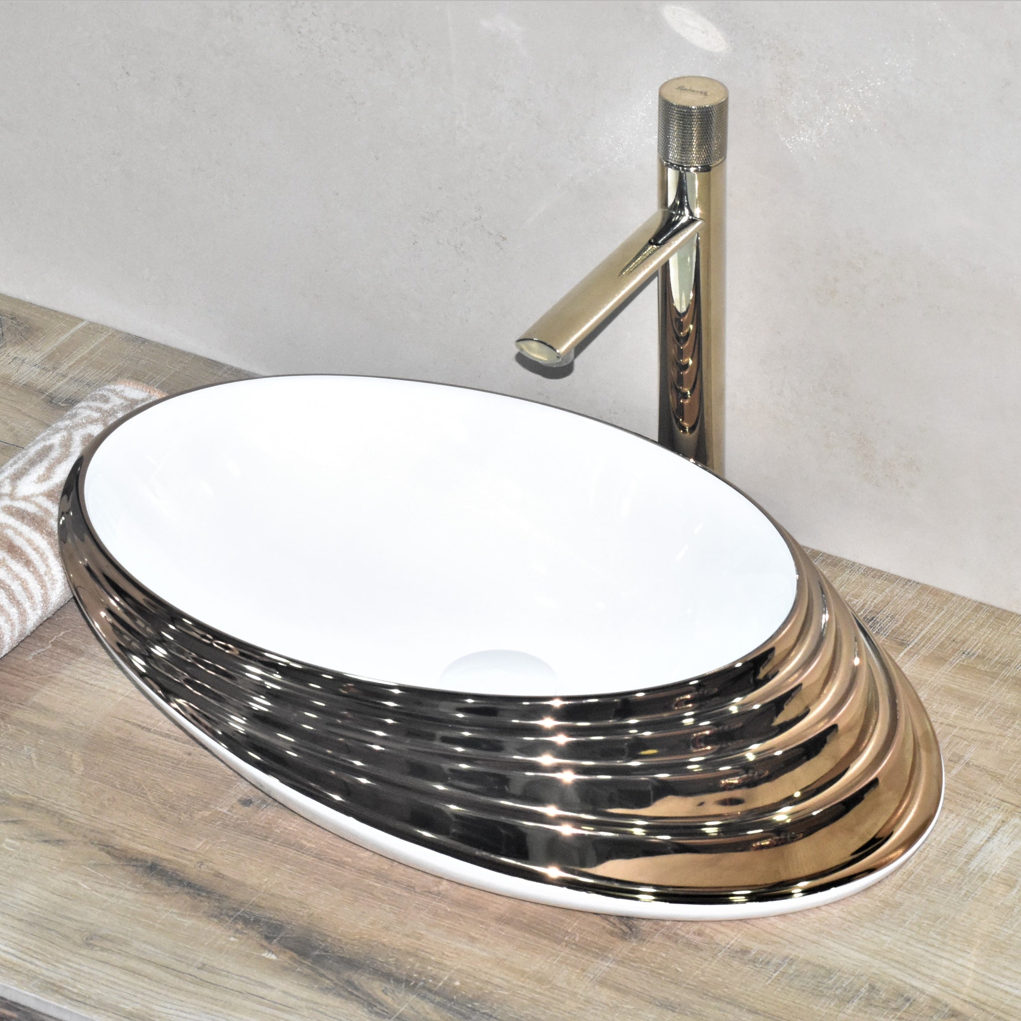 B Backline Ceramic Table Top, Counter Top Wash Basin Gold 52 x 38 CM